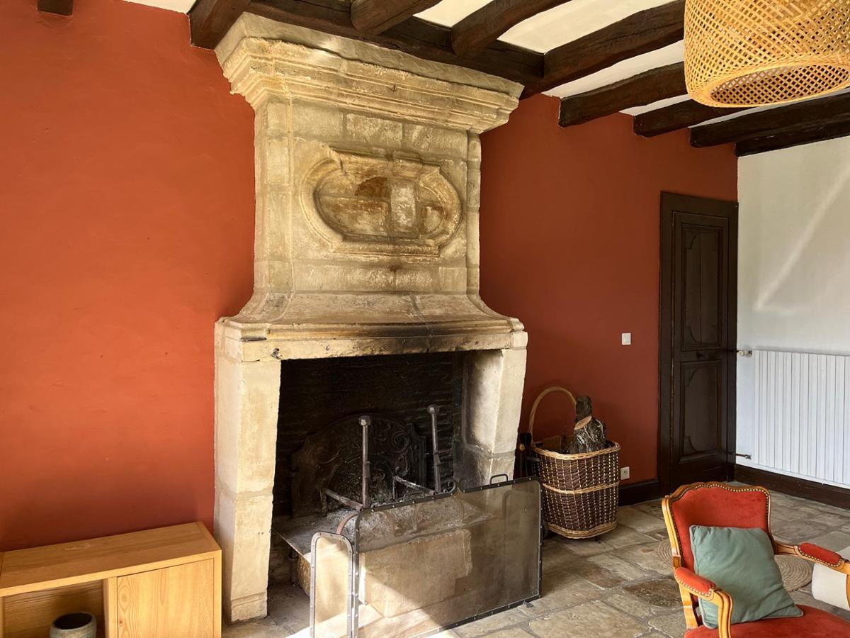 Maison Terracotta, Le Calme Aux Portes De Poitiers Saint-Julien-l'Ars Exterior foto